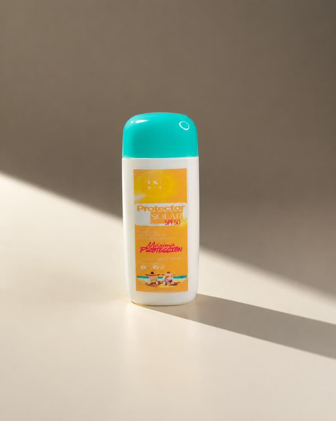 Bloqueador Solar SPF 50 / Alta cobertura contra rayos UVA y UVB